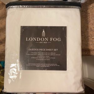 BrandNew Queen Bed Sheets